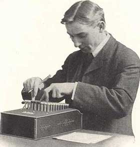 The macaroni box