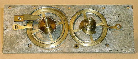 The inside of calculating machine of Victor Schilt